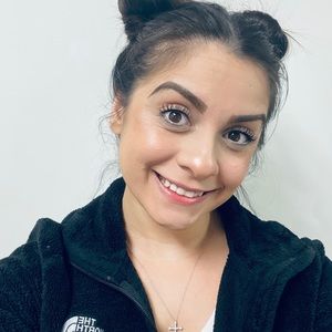 Meet your Posher, Rosa